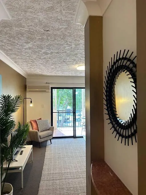 Stylish Beachside 1Br Apartment Gold Coast