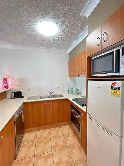 Stylish Beachside 1Br Apartment Gold Coast Austrália