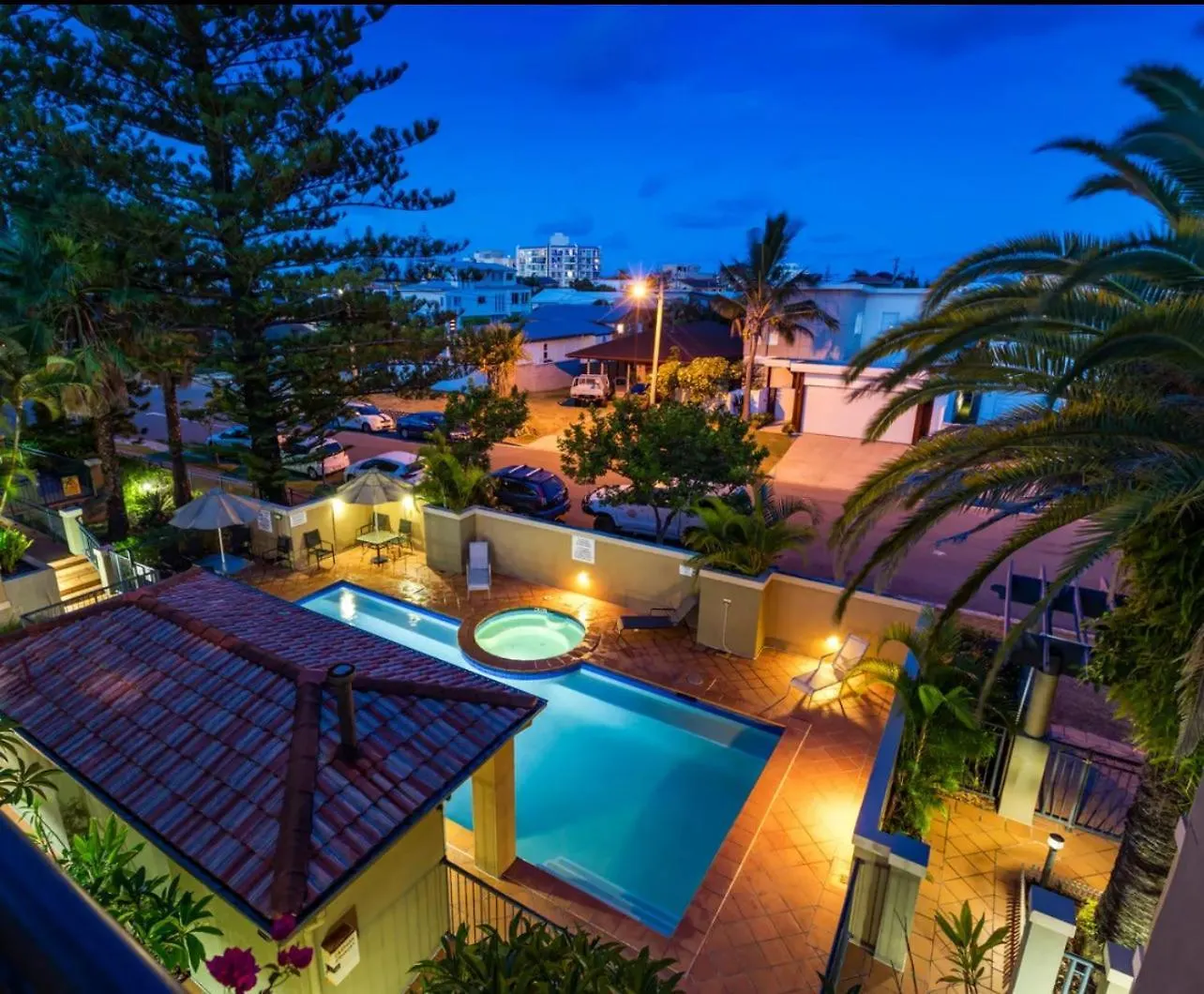 Stylish Beachside 1Br Apartment Gold Coast